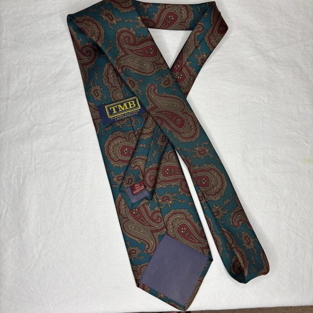 GJ Cahn for TMB Handmade 100% Silk Tie Green Burgundy Paisley Classic Necktie